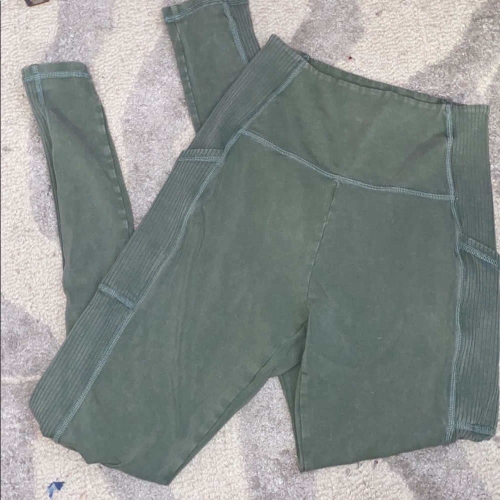 AE leggings- Worn once!